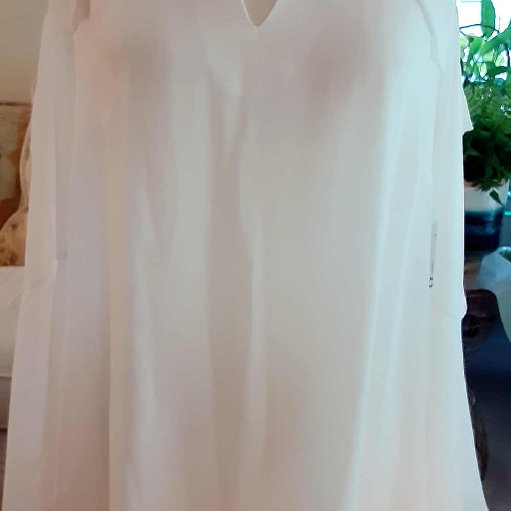 Beautiful Cream Cold Shoulder Blouse Size XL